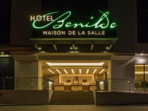 Отель Hotel Benilde Maison De La Salle  Манила